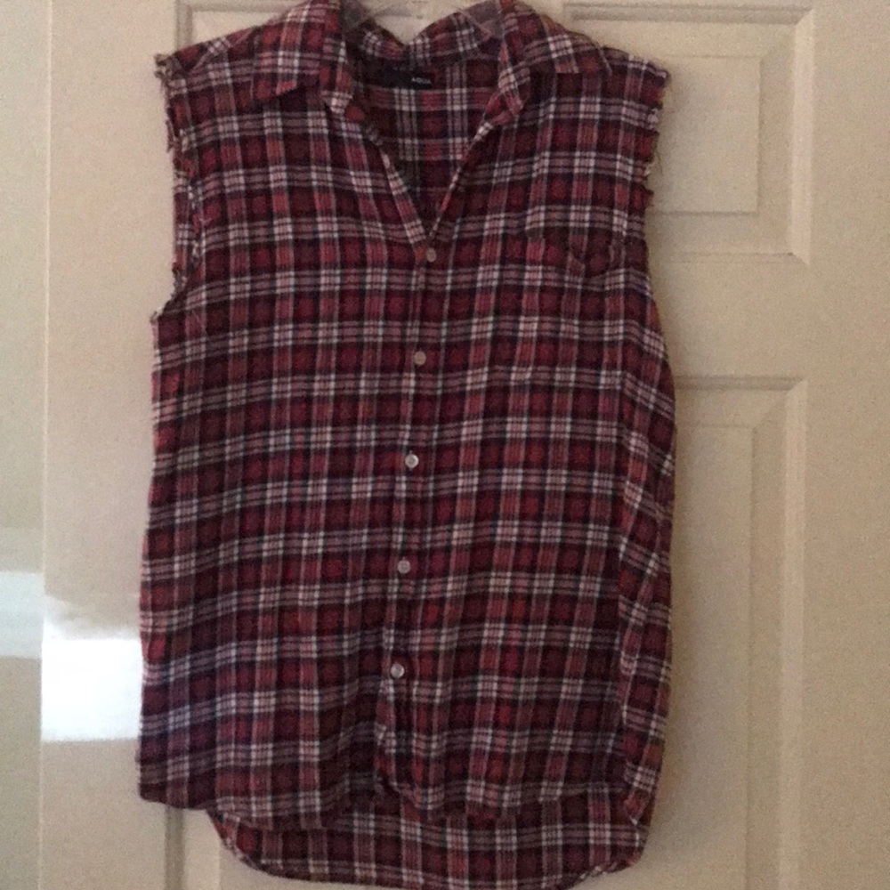 Aqua plaid button down sleeveless shirt